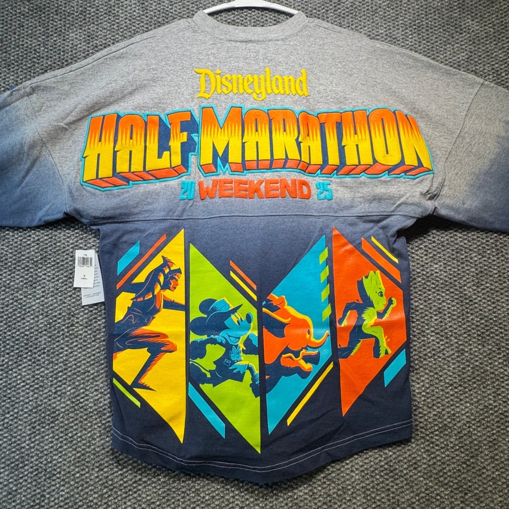 Disneyland Half Marathon 2025 Spirit Jersey XS Grey Blue Ombre Mickey Groot NWT